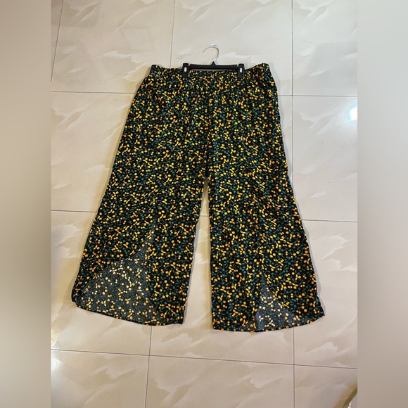 Curations wide legs pants Size 1XP 100% ViscosesLemons 🍋 Vibrantmaternity pants - Picture 13 of 16